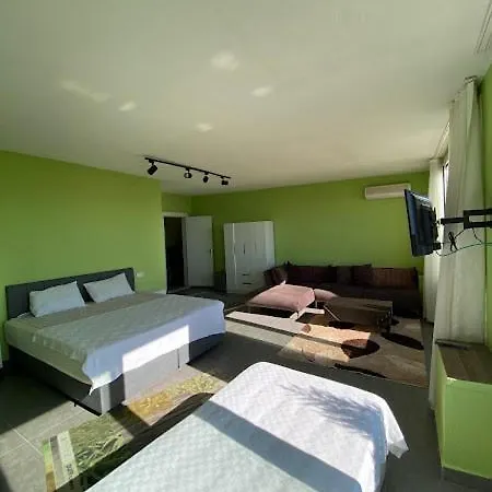 Hostel Xo Bjv *